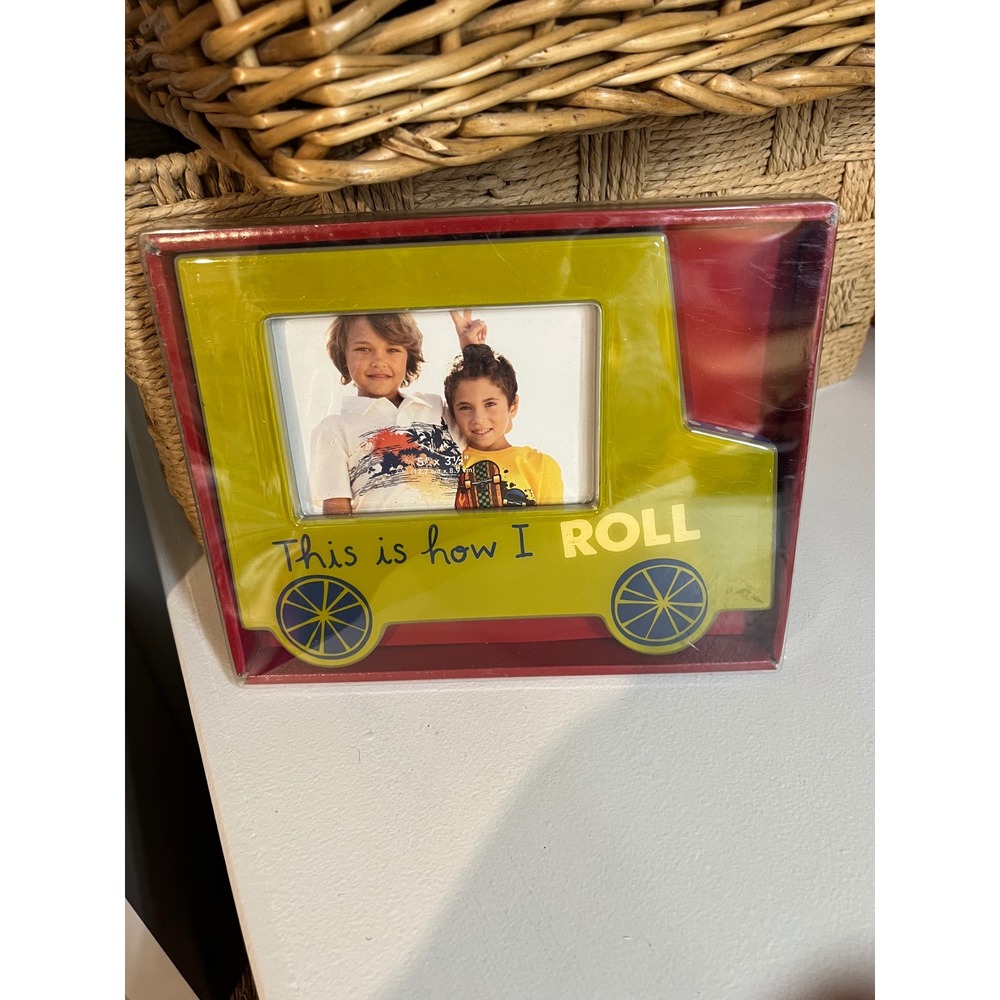 St Nicholas Square Truck Picture Frame This Is How I Roll Green 5x3.5 HL-HOWIROL